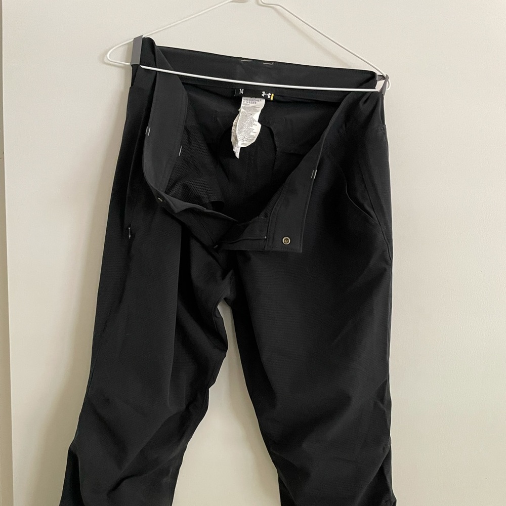Under Armour Blue women’s hiking pants size 14